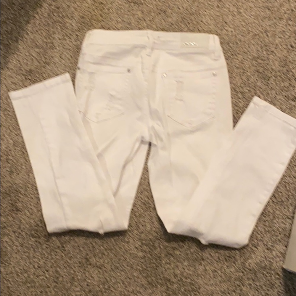Jeans - Picture 2 of 4